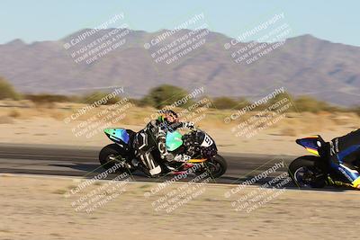 media/Nov-02-2025-CVMA (Sun) [[337aff29ab]]/Race 18-Supersport Middleweight/